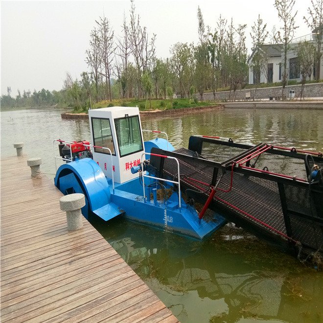 KEDA Cheap motorized water hyacinth harvester/mowing boat for sale