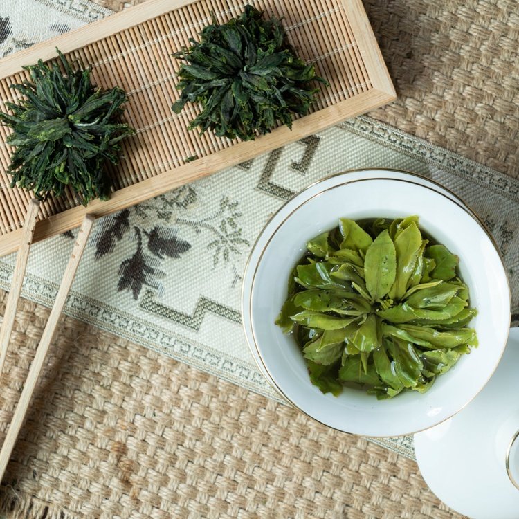 Organic Green Peony Tea Lu Peony-Mo Ju Handmade Chinese Slimming Tea Raw Processing Packaged in Bulk Boxes Bags Cups