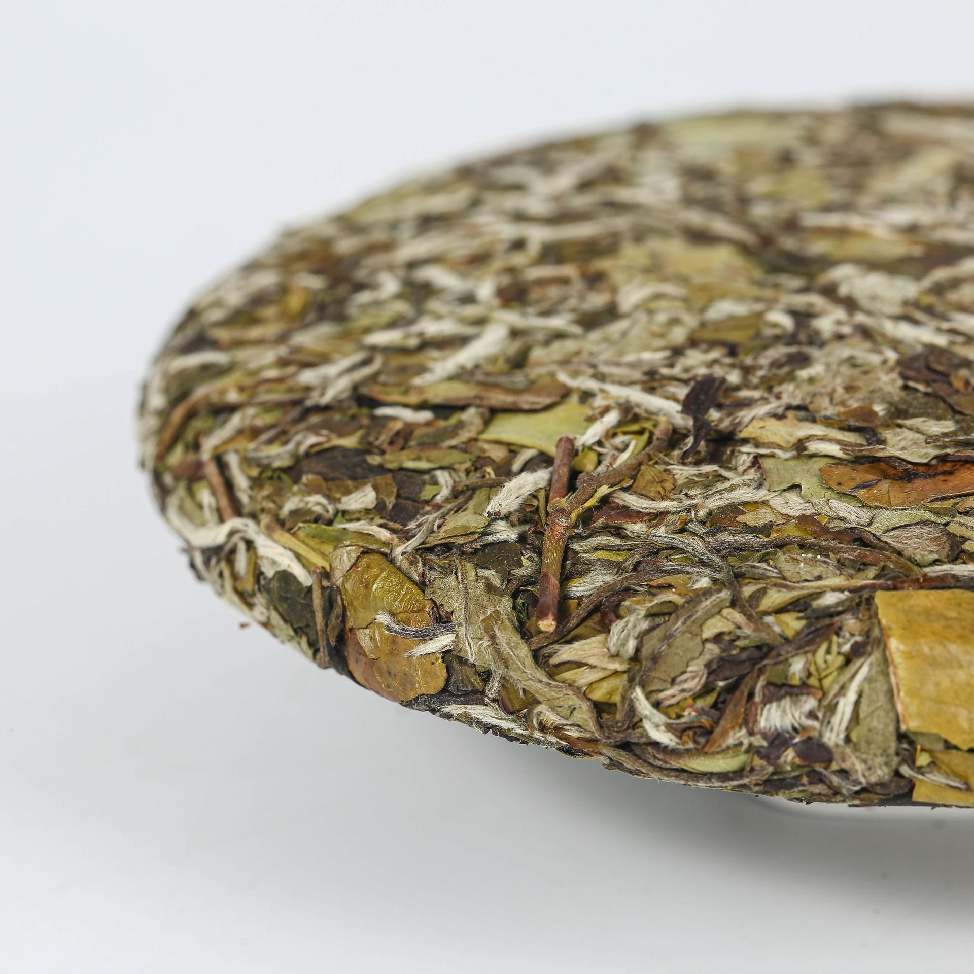 Orthodox Production Technology White Peony King White Tea Cake 351G