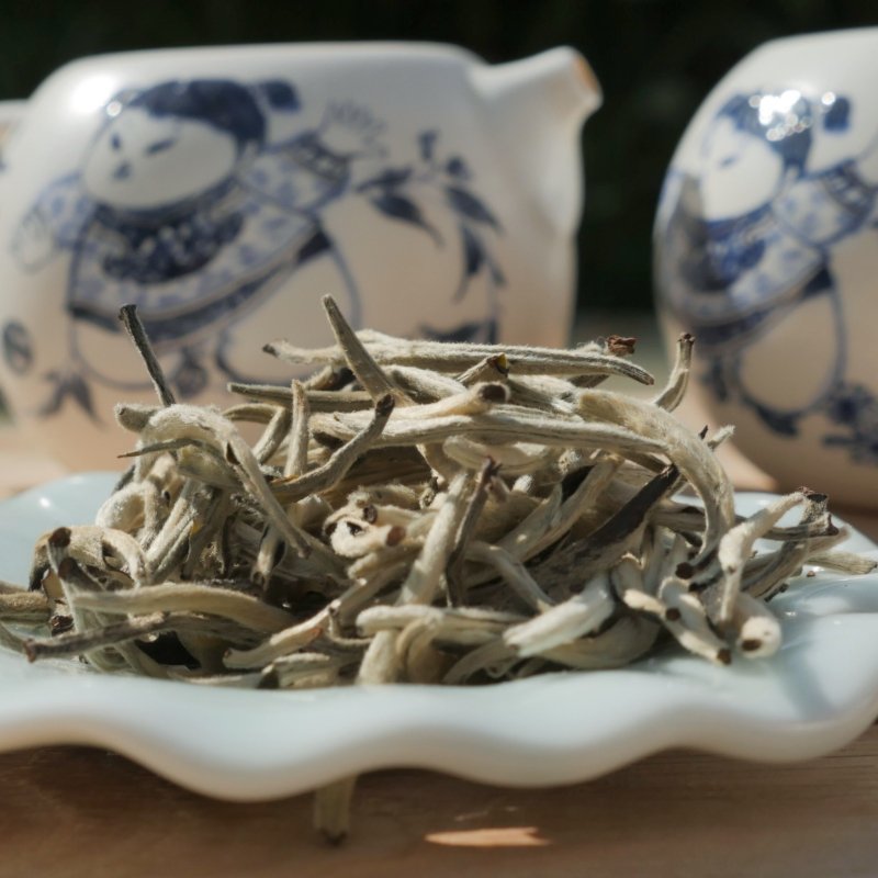 Wholesale 100% Pure Best Quality Organic White Peony Tea Mellow Tasting Silver Needle Health Tea