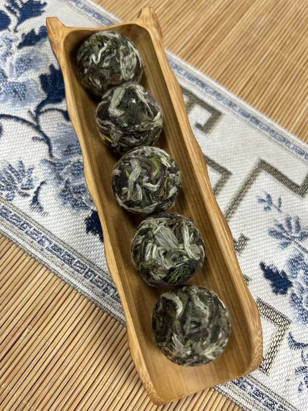 Factory Direct Organic Fuding White Tea 9pcs 45g Dragon Balls Blooming Tea with White Peony Flower Scent Customizable Packaging