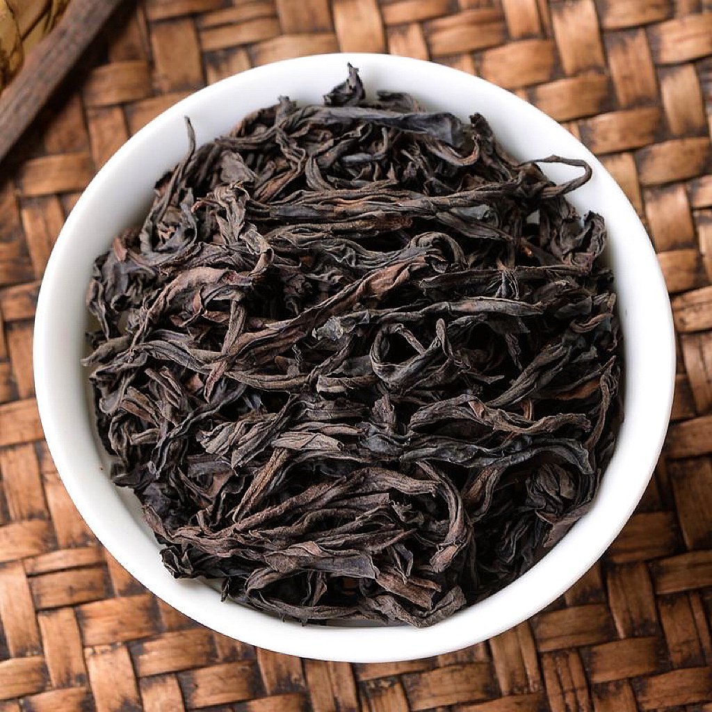 Sifting Tea Of Dahongpao Fujian Leaf Factory Direct For Heath Rock Tea Oolong