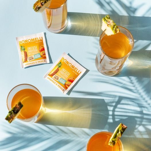 Top Quality made in Italy hot water cold water infusions Bonomelli Pineapple and Peach Fruit Herbal Tea 12 sachets