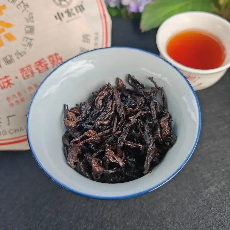 357g per piece of compressed tea cake China Organic Yunnan Pu'er China Organic ripe tea cake cheap wholesale price