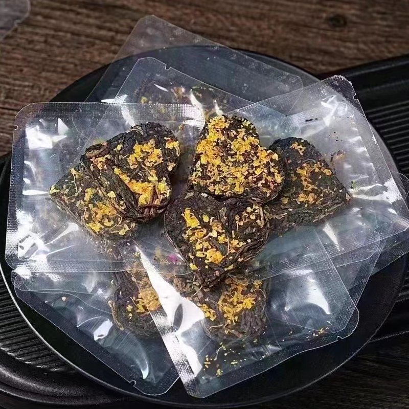 tea from china wholesale Loose Leaf Osmanthus Bags Chinese Gui Hua black Tea Sweet and Aromatic Slimming tea