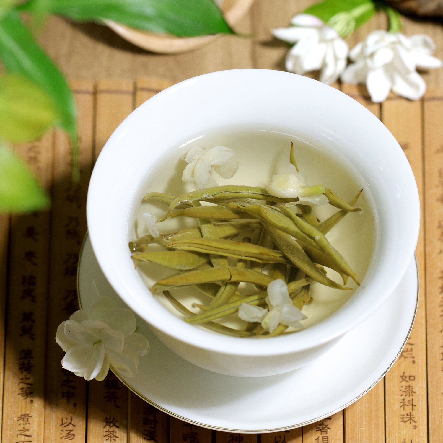 Wholesale chinese jasmine green tea leaves flower flavour bulk jasmine silver needle tea
