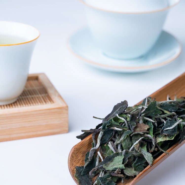 Factory Wholesale Loose Leaf Organic White Tea EU Standard Bulk Slimming Health New Packaging in Box Bag Bottle