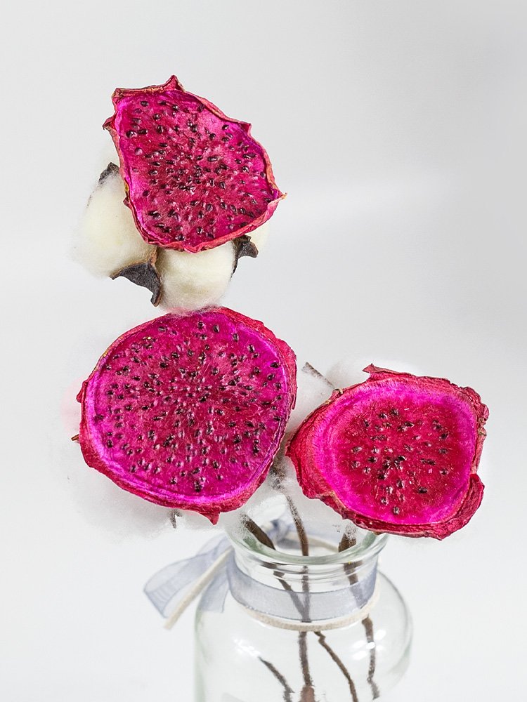 Factory Price High Quality Dried Red Dragon Slices Fruit Pitaya Pearl Slice Dried Fruit Tea Slimming Tea