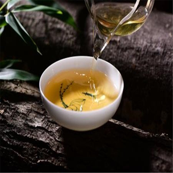 Chinese Top Grade Unfermented Puer Loose Tea Puer Raw Tea Slimming Tea