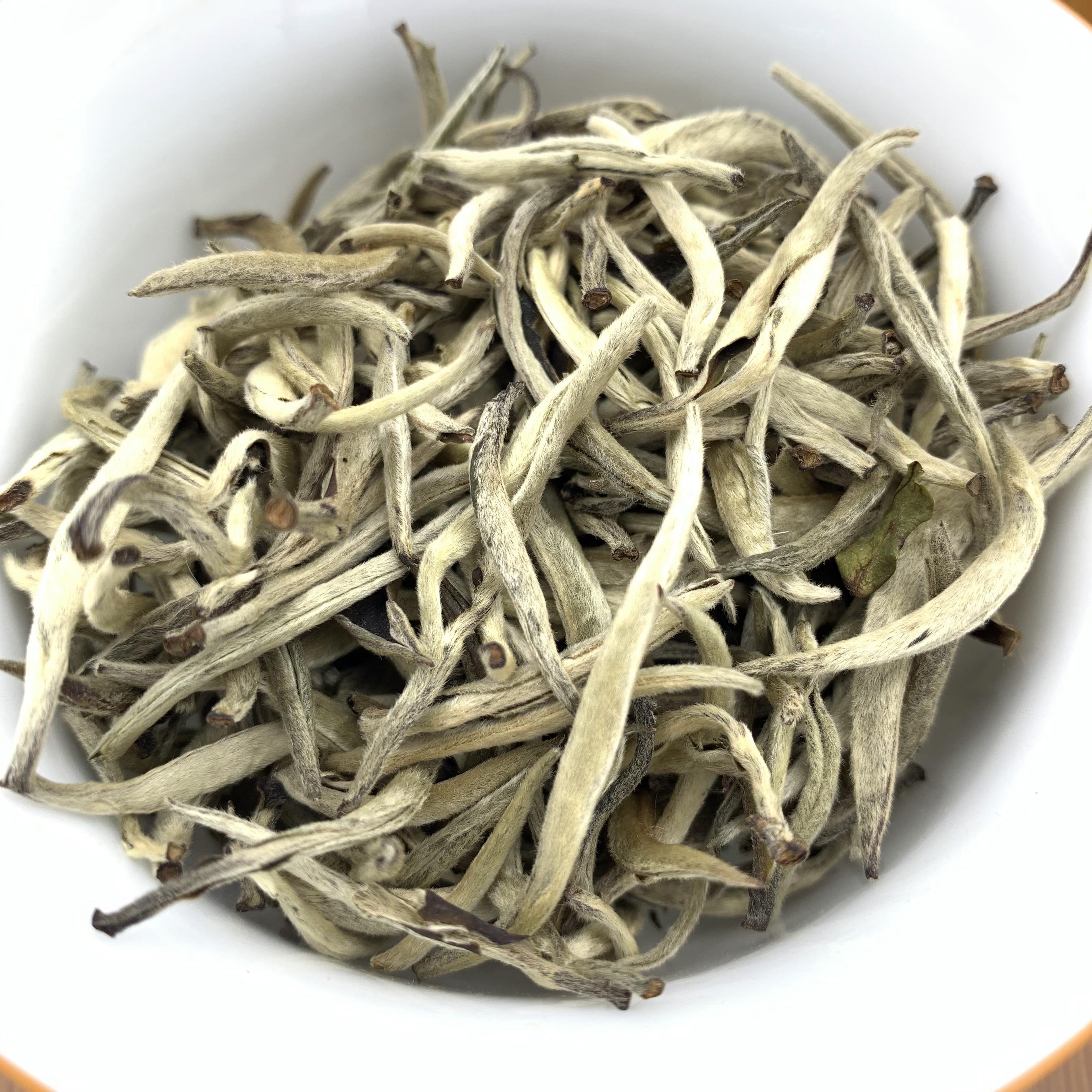 Pravite Label Famous Chinese EU Standard Bai Hao Yin Zhen White Tea Silver Needle White Tea