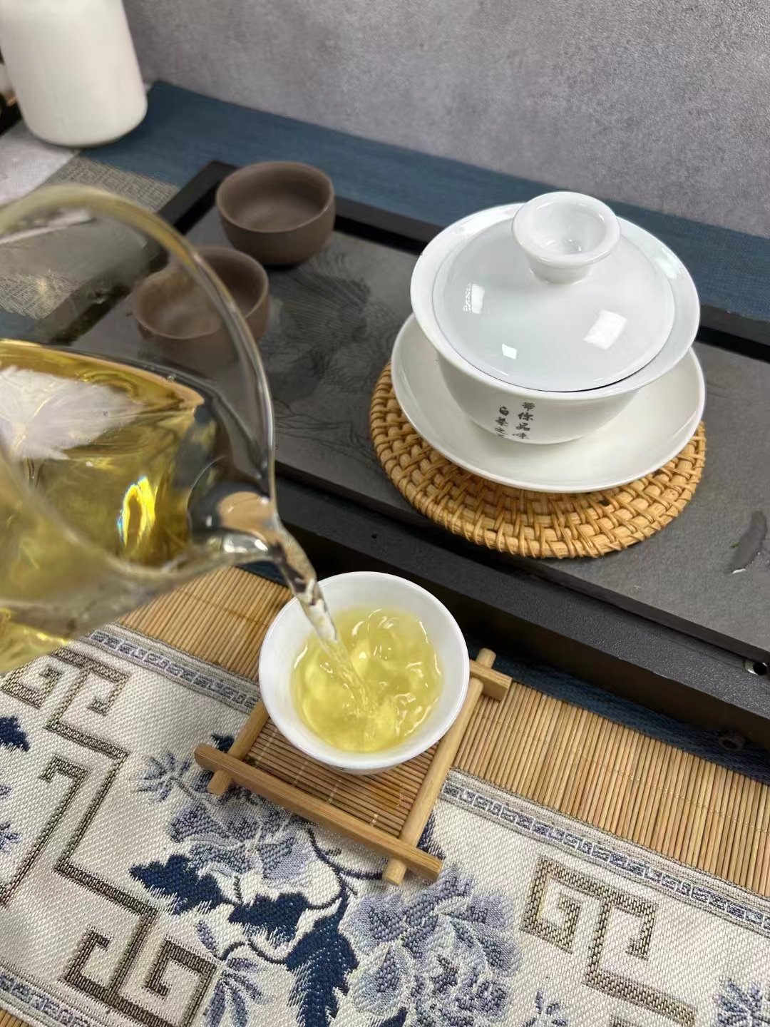 2024 Floral White Peony Tea Cake 350g China Fuding White Tea Silver Needle Health Tea Specialty Handpicked by Experts