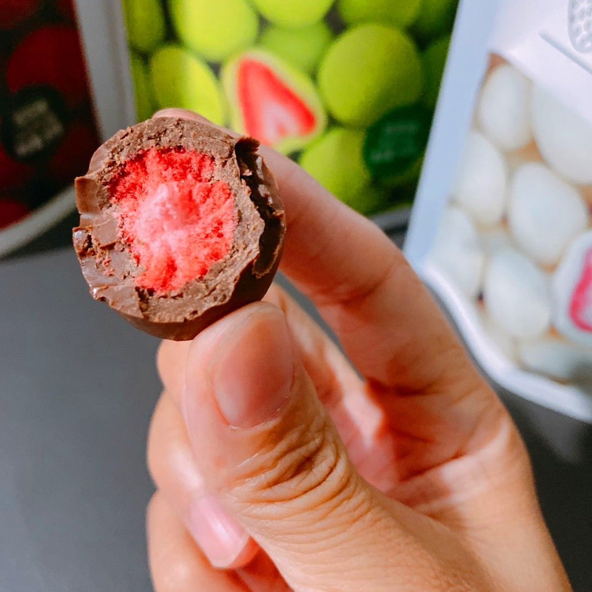 110g milk matcha cocoa sauce snacks freeze dried strawberry white chocolate freeze dry candy dried strawberry chocolate