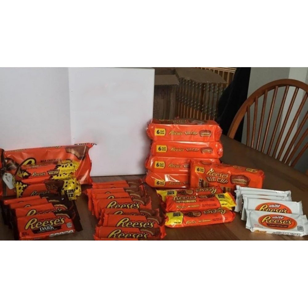 Reese's Chocolate Lovers / Reese's Colliders Chopped / Reese's Creamy HERSHEY'S Milk Chocolate & REESE'S Piece Candy bar