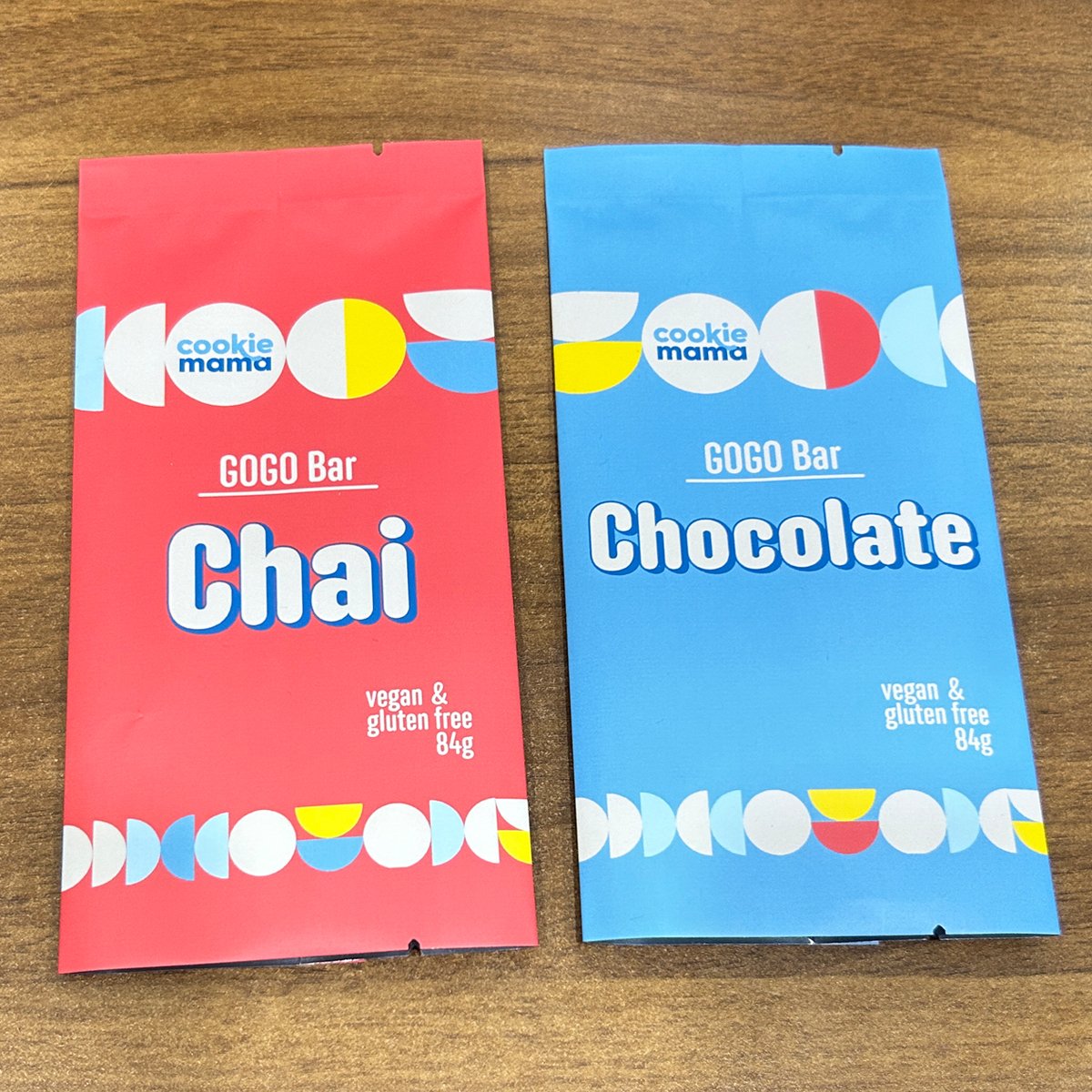 Custom Matte Finish Protein Chocolate Bar Pouches 80 Microns Foil Lining Peanut Chocolate Bar Packaging