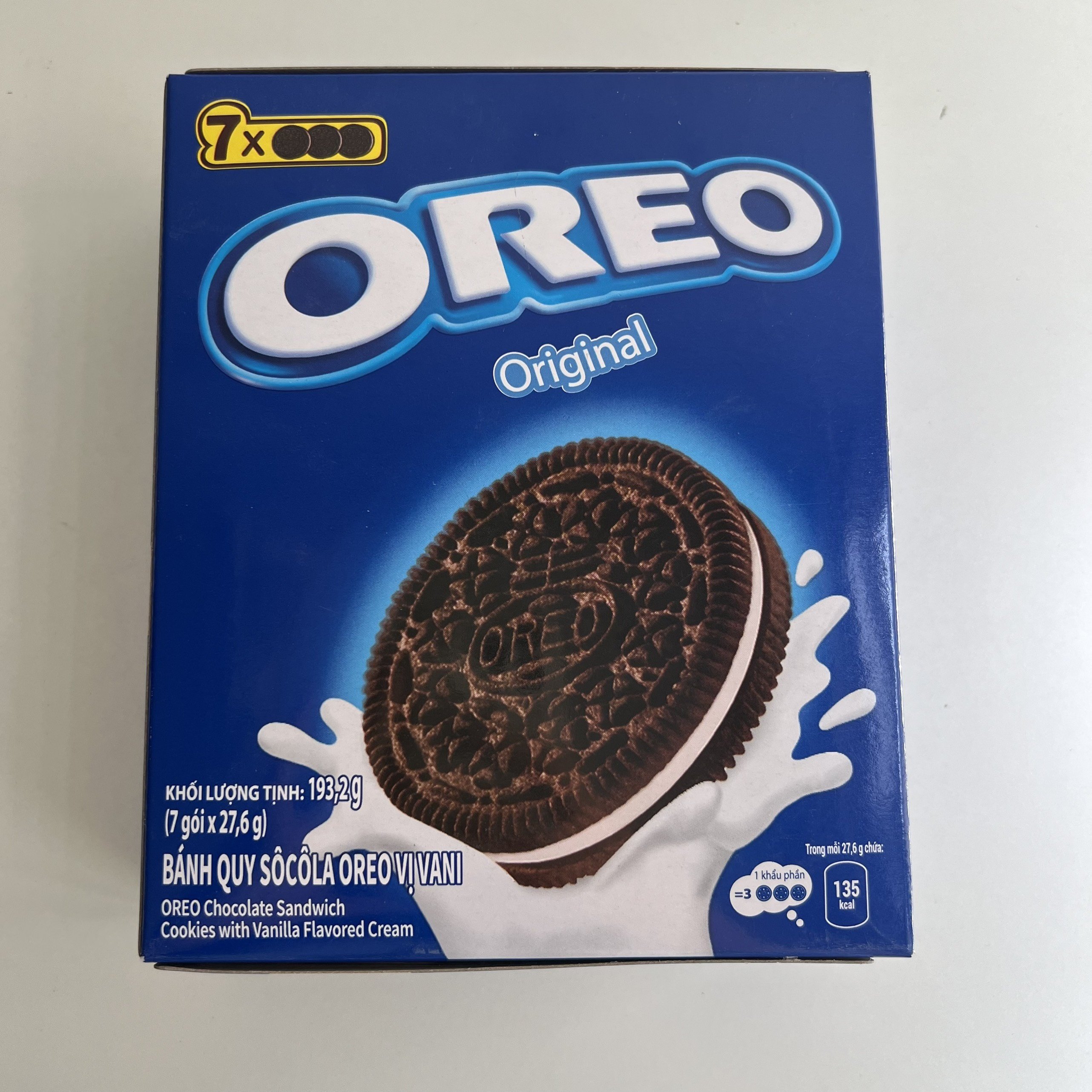 Hot Wholesale Oreo Biscuit Vanilla Cream 248.4g/ 27.6g x 9 Pcs x 12 Boxes Chocolate Powder with Candy from Vietnam