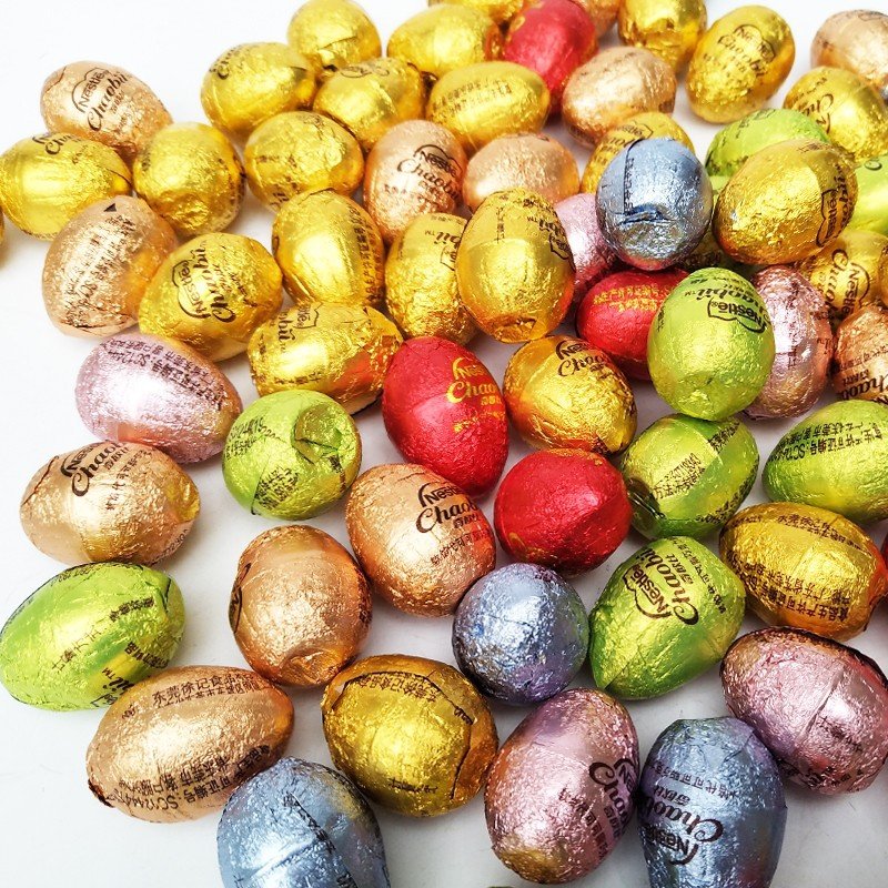 Wholesale Chocolates Cocoa Butter/cocoa Content More Than 85% 500g Egg-shaped Chocolate China Candy Custom Cube Solid Milk Candy