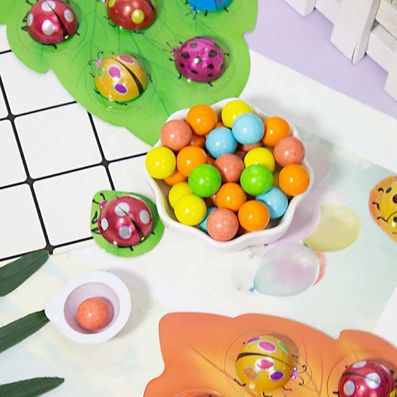 Crispy Cute Leaf Chocolate Beans Seven-spotted Ladybug Shape Chocolate Ball Snacks for Children