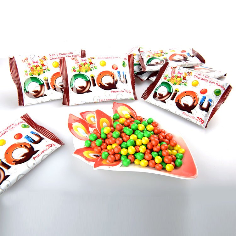 choco colors kids candies balls crispy treats candy coated biscuit with chocolate bean