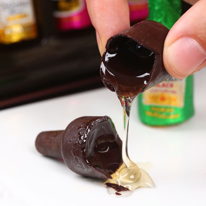 156g bottle shaped sandwi chocolate wine heart chocolate gummy candy chocolates wholesale