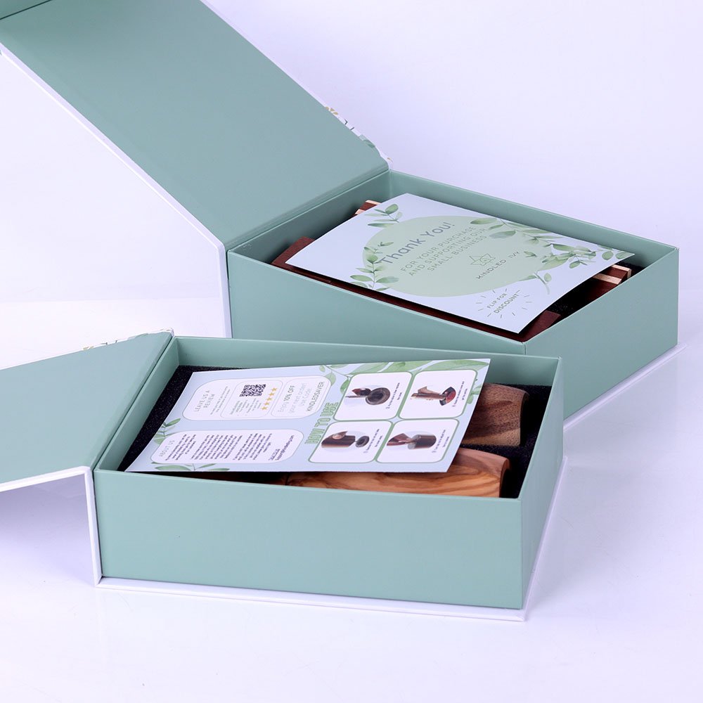 High-End Custom Printing Colorful Wedding Favor Boxes Magnetic Book Shape Snack Chocolate Candy Packaging Box Food Gift Boxes JC