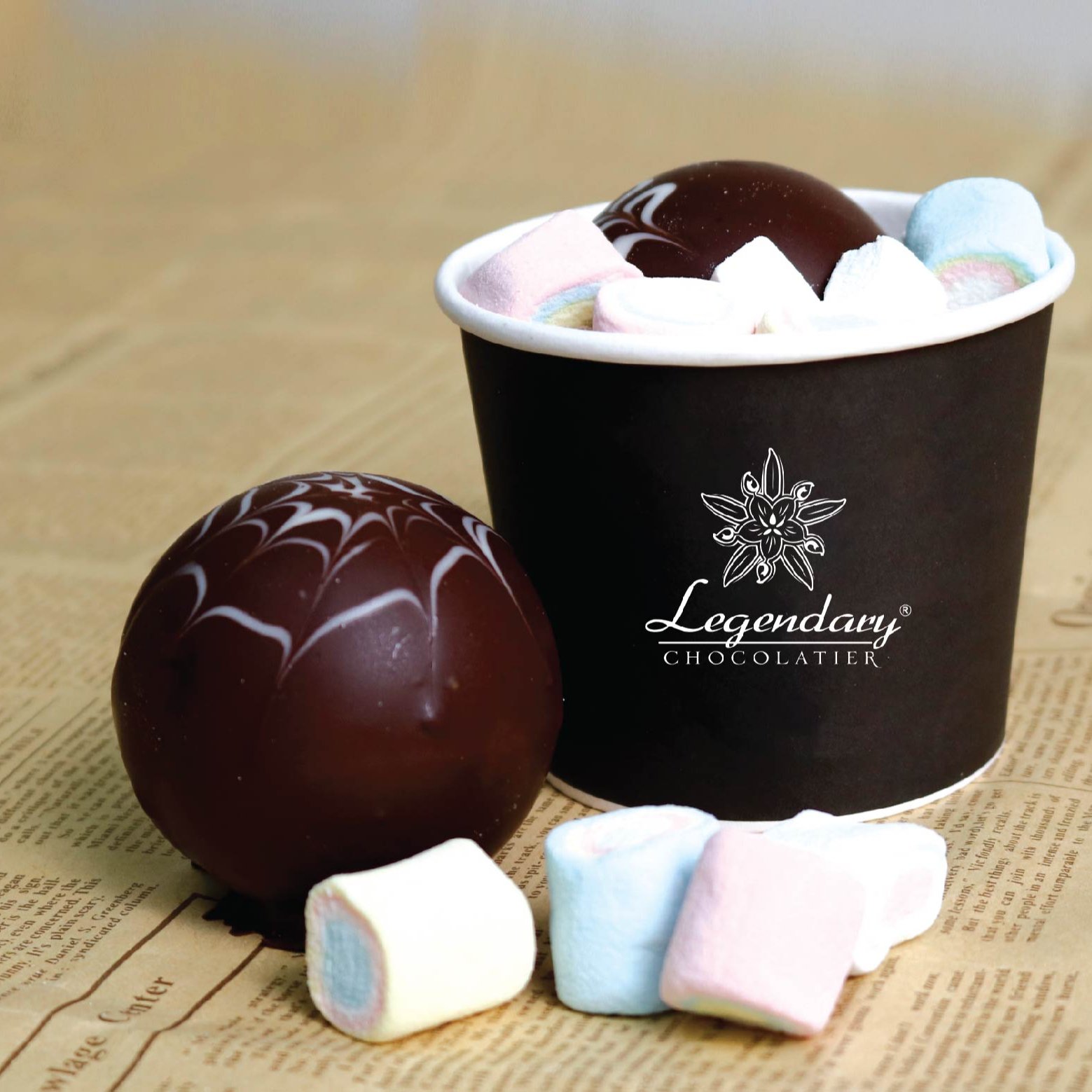 High quality real compound dark white milk Chocolate bomb chocolate ball and mini marshmallow for export