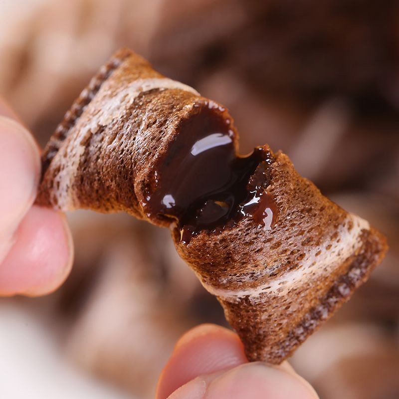 25g coextrusion for cereal Breakfast Cereal pastries cereal snacks snack cake cookies mini chocolate heart filling Chicken rolls