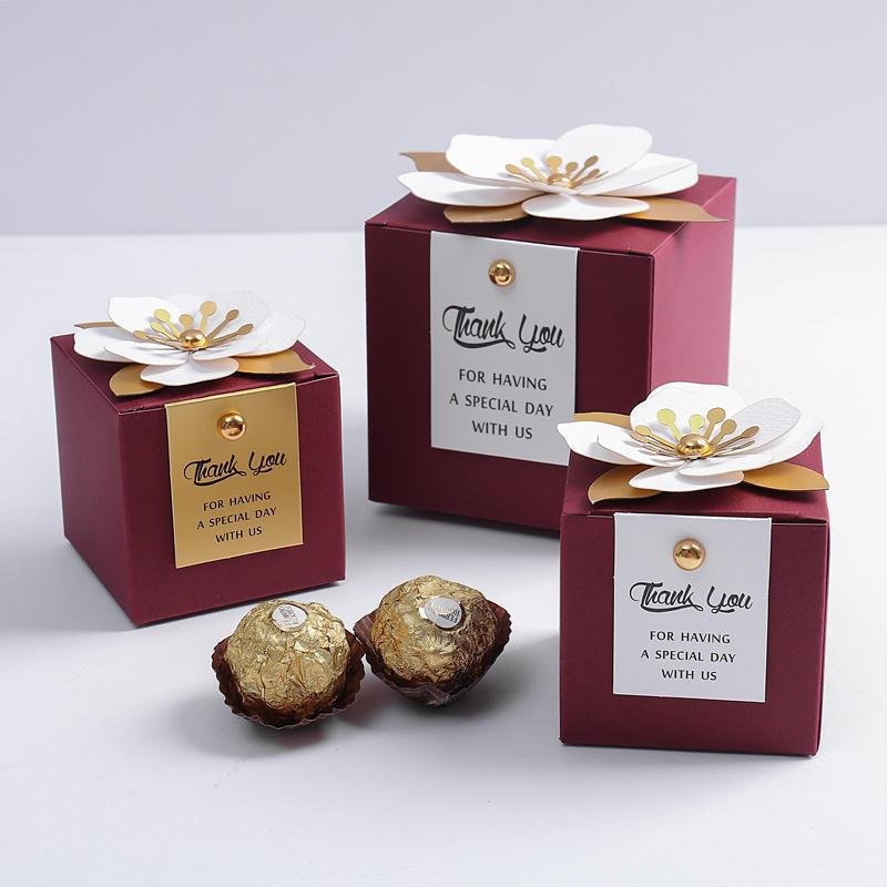 Romantic Wedding Candy Box Special Paper Texture Packaging Chocolate Sweetie Gift Box with Custom design
