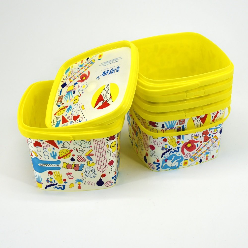Lucky Time Plastic Candy Chocolate Biscuit Food Container Cup Food Packing Colorful Customized Printed Container