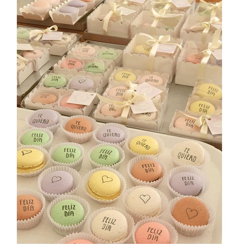 In Stock White Fancy Cute Paper Folding Square Transparent Box Cake Chocolate 2 4 6 Macaron Packaging Clear Lid Box
