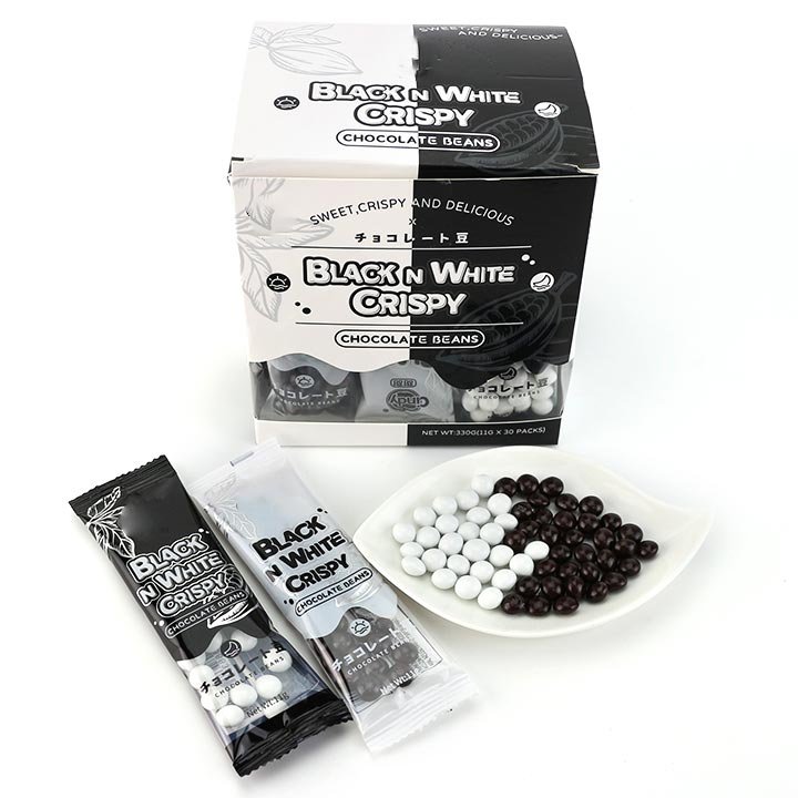 11g Crispy Choco Black And White chocolate Bean Candy