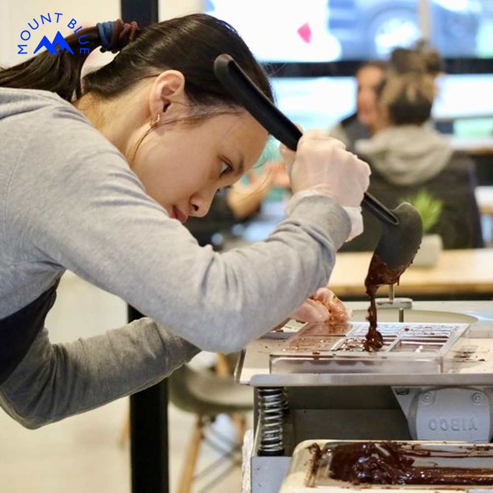 Wholesale Price for Decorated Chocolate Pop Custom Chocolate Pop Candy