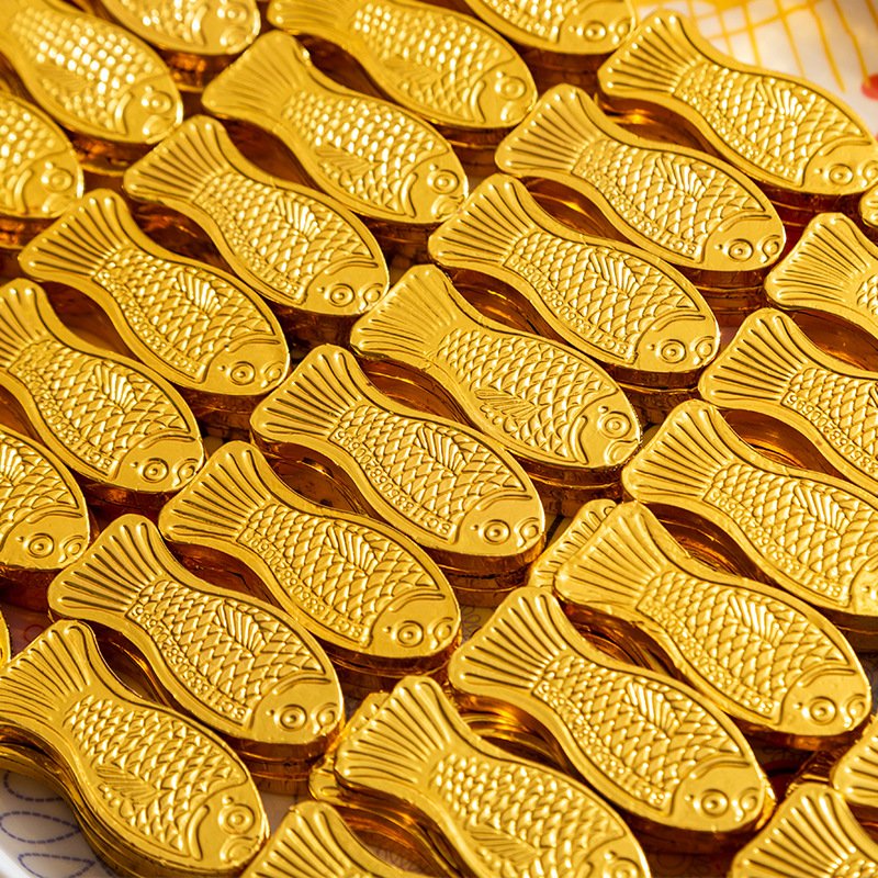 candy wholesale wedding bulk snacks gold coin spherical irregular chocolate cheap chocolates and sweets chocolate candy