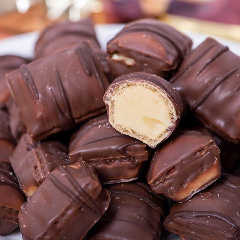 bulk wholesale snacks milk chocolate triple layer chocolate candy crispy sweet candy chocolate candy