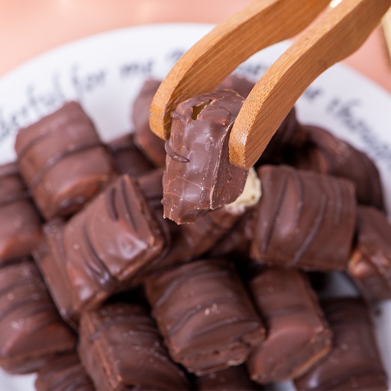 bulk wholesale snacks milk chocolate triple layer chocolate candy crispy sweet candy chocolate candy