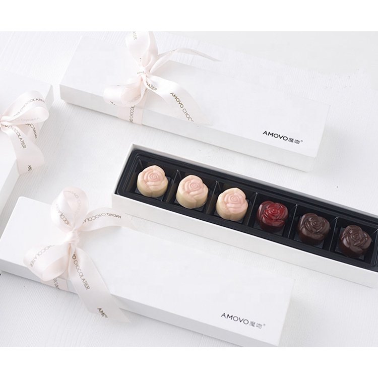 Elegant Paper Divider Chocolate Packaging Box Luxury with Ribbon Art Paper Artpaper or Special Paper
