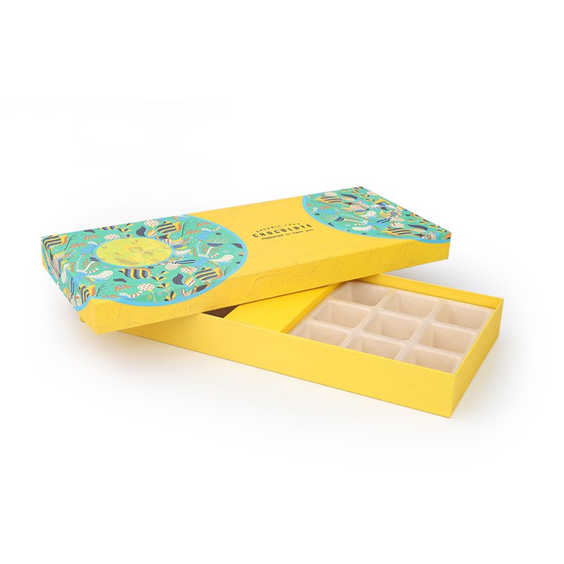 Custom Logo Printed Rigid Cardboard Chocolate Packaging Boxes with Paper Insert for Tea and Candy Gift Giving