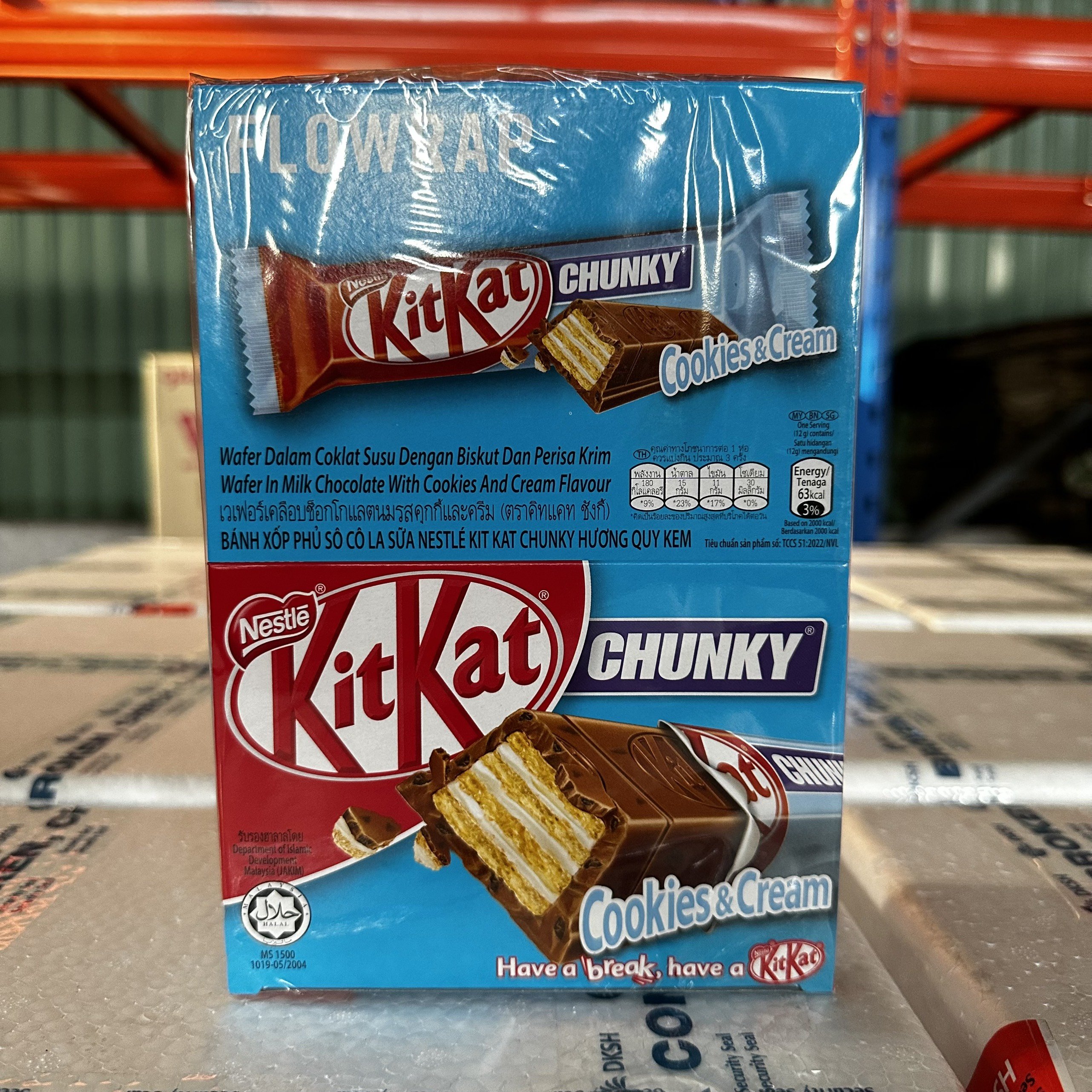 Hot Deal KitKat Chocolate 2F 17g Wholesale KitKat wafer dark chocolates and sweets exotic snacks