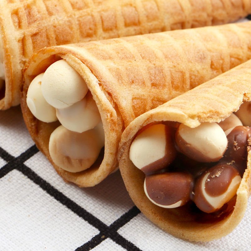 8g chocolate crispy tube mini crispy waffles crispy wholesale chocolates biscuits sandwich ice cream cones chocolate ice cream