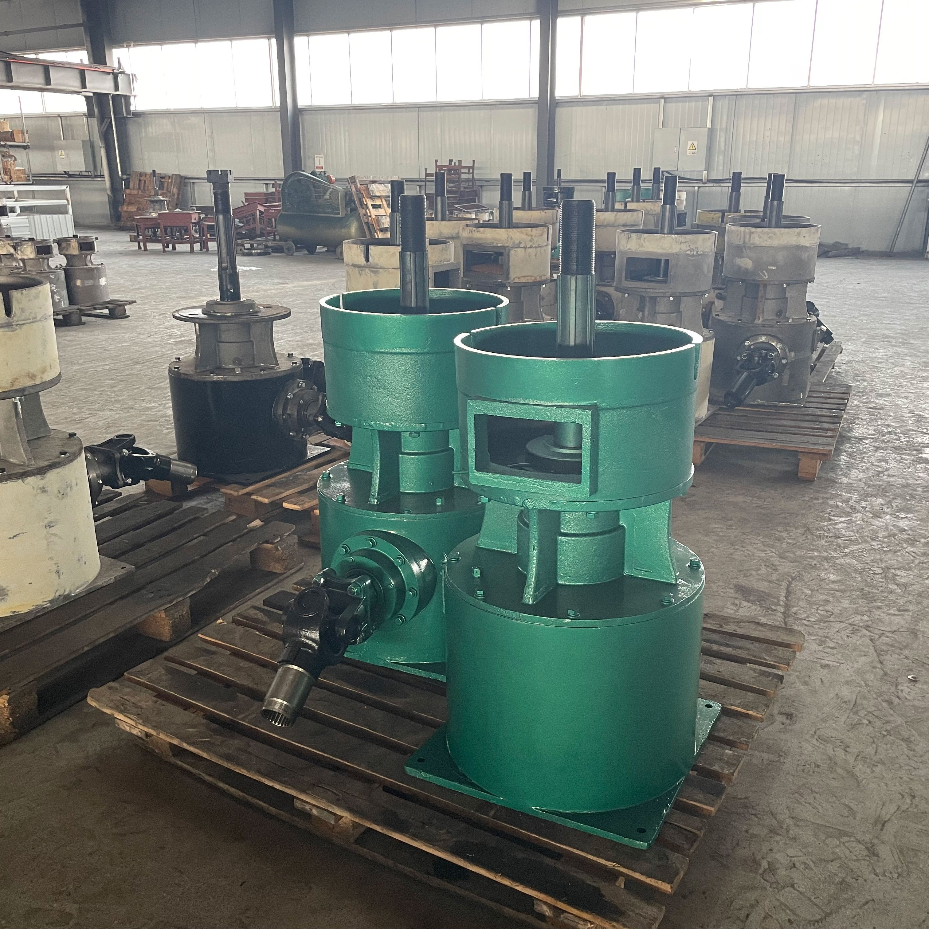 High Quality Animal Feed Granulator Press Roller Millstone Various Mill Matrices Animal Pellet Machine Spare Parts
