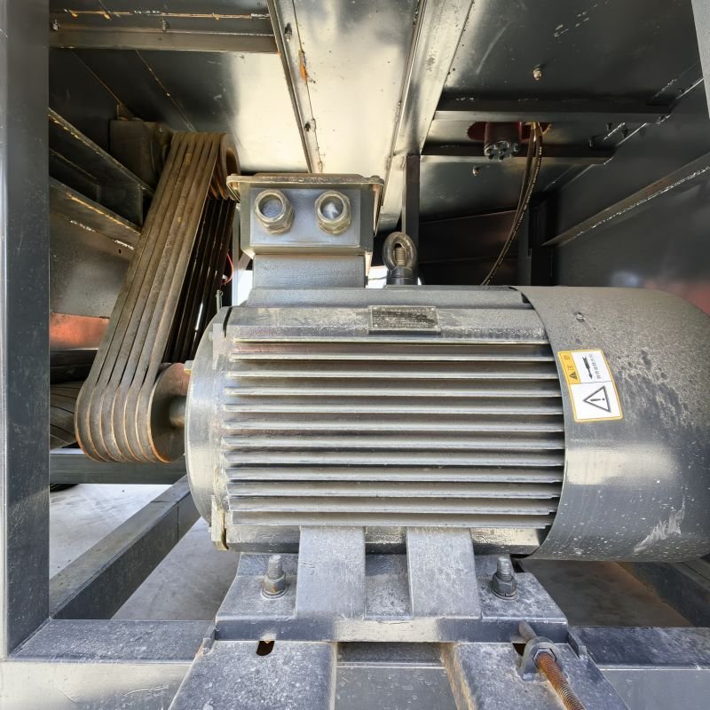 High Animal Feed Corn Stalk Forage Chopper Machine Factory Price Circular Feed Processing Gearbox Bearing Pasture Use