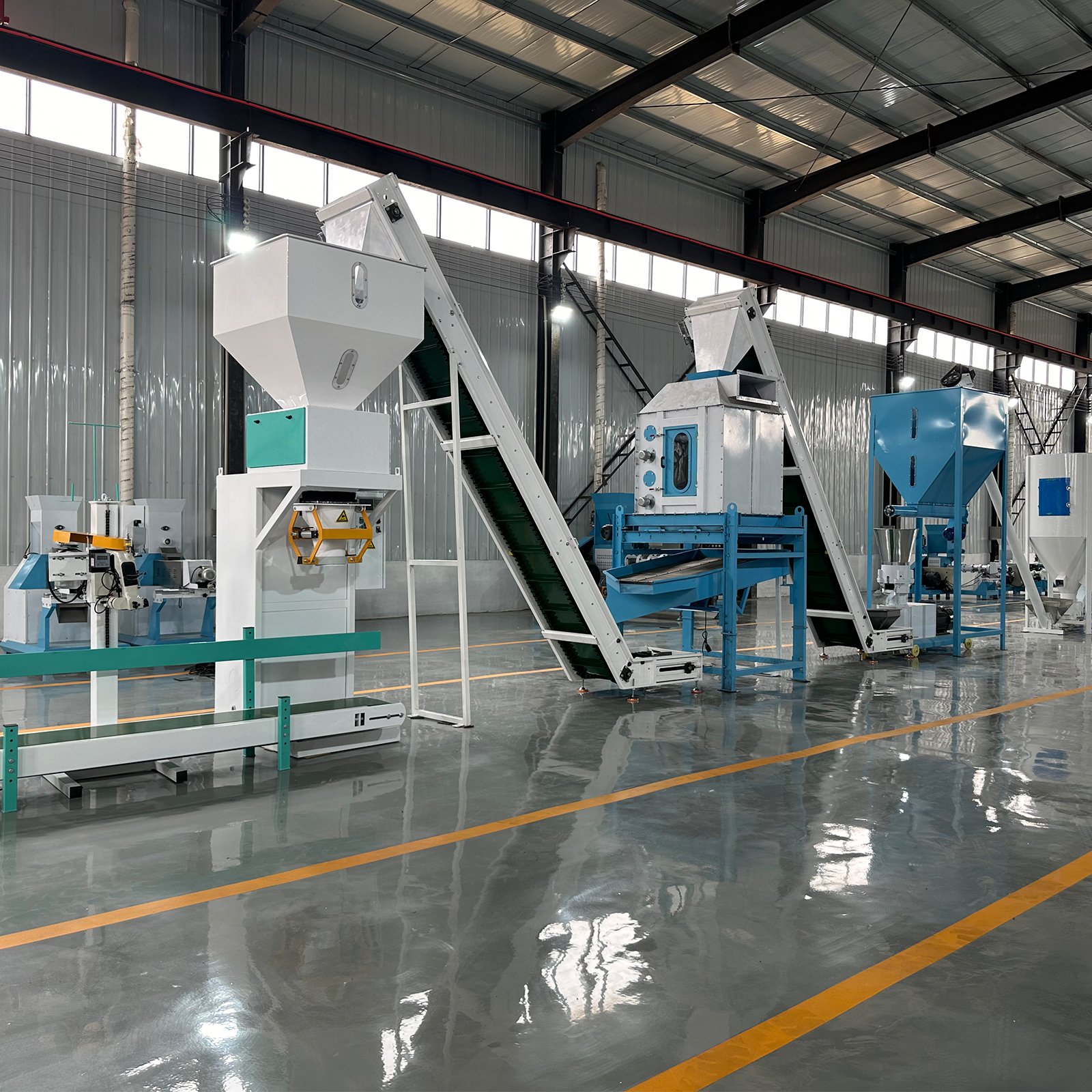 Poultry Animal Cattle Chicken Duck Goose Feed Pellet Making Machine Feed Processing Machinery For Manufacturing Plant