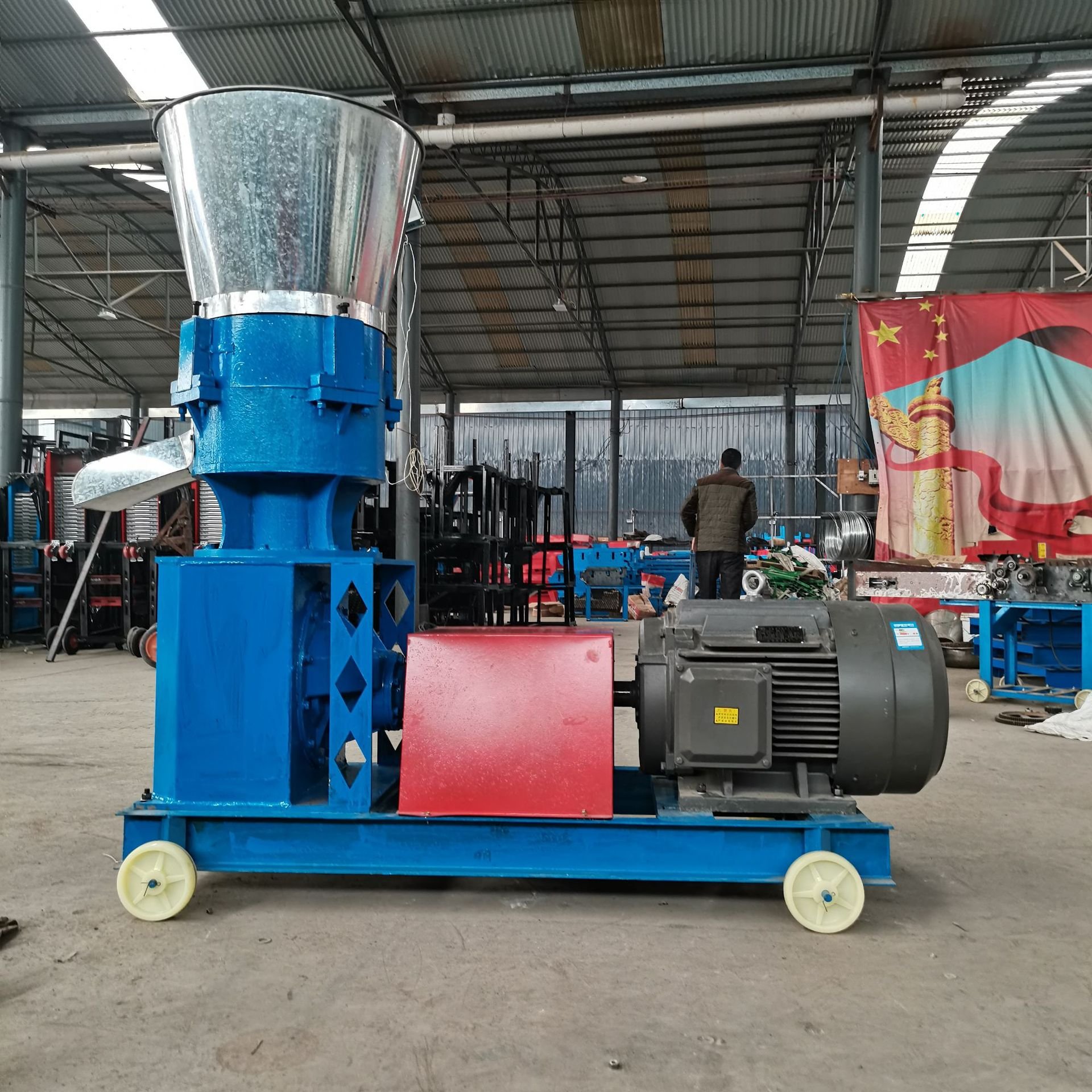 Liyang HY animal feed processing machine/small wood biomass pellet making machine KL300 Pellet machine
