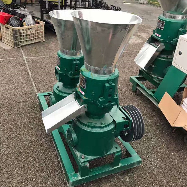 400-600 KG/H Animal Food Pelletizer Feed Pelletizer Small Cattle Poultry Animal Feed Pellet Machine