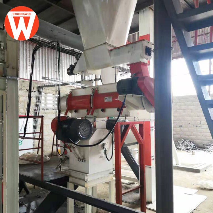 1.5-2.5t/h animal feed pallet machine manufacturing plant