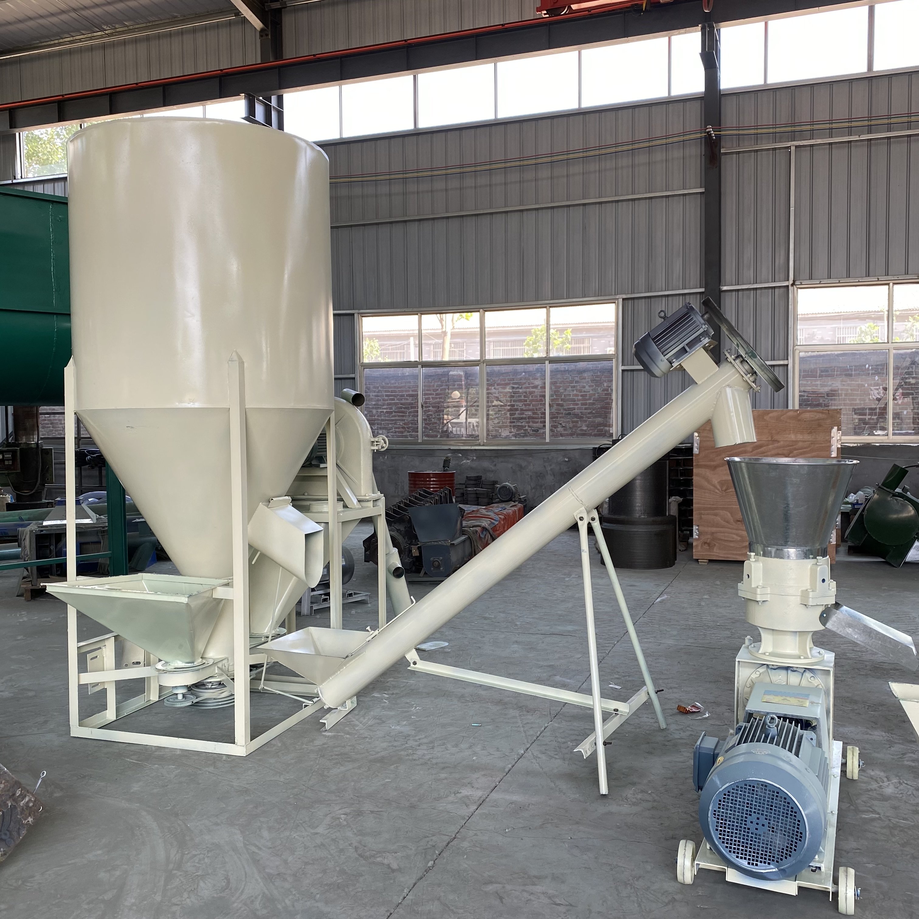 60-2000kg per hour Animal Feed Pellet Machine Price Small Machine Home Use Animal Feed Pellet Mill For Poultry