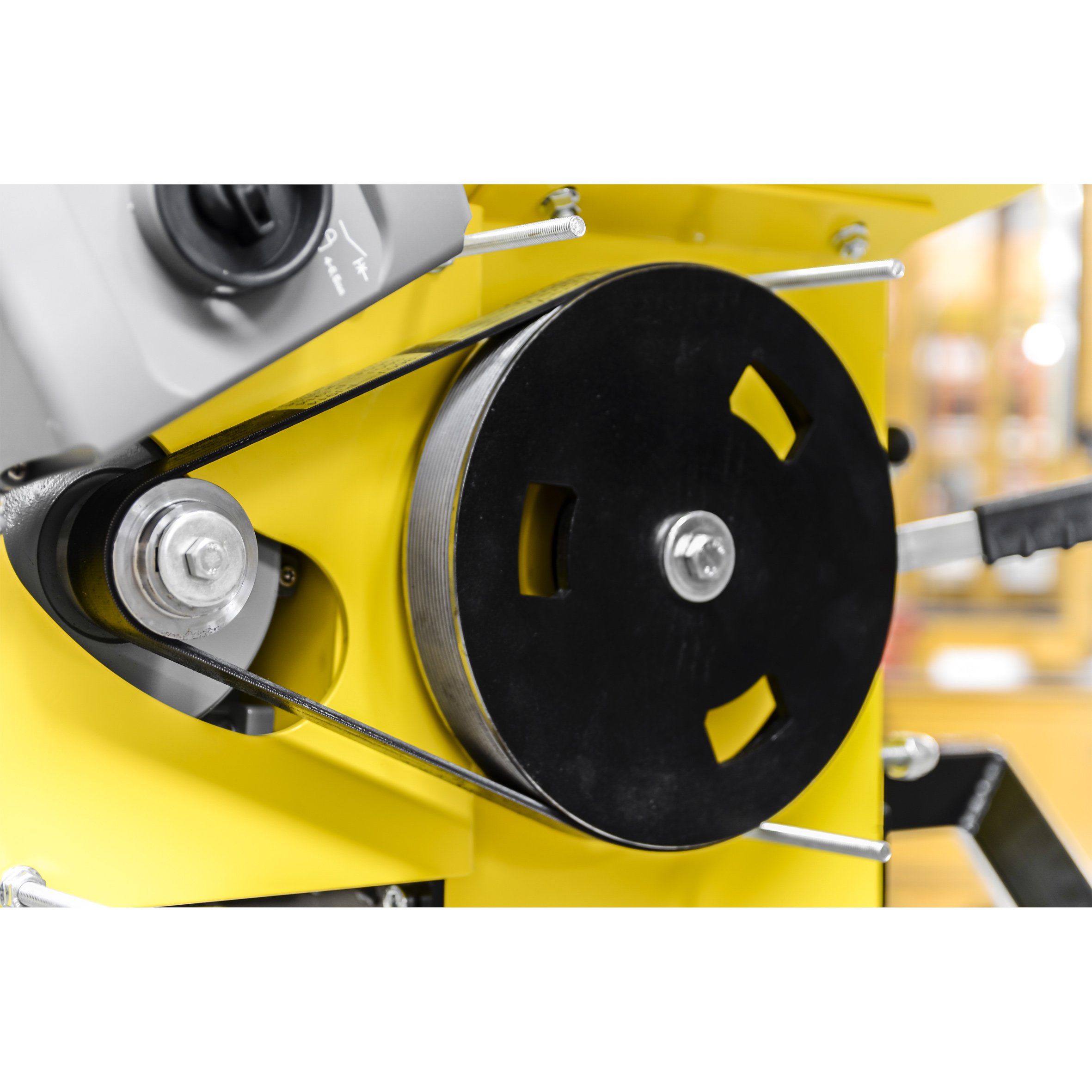 Roller Mill Laminating Crusher Machine For Cereal Grain livestock 400 Volt corn wheat broad beans soya barley Multifunctional