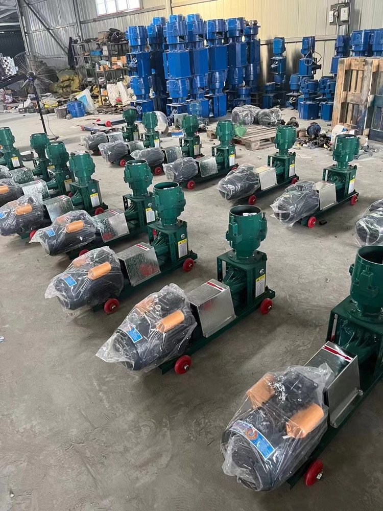 Small Fish Poultry Chicken Food Cow Horse Rabbit animal Feed Pellet Making Machine
