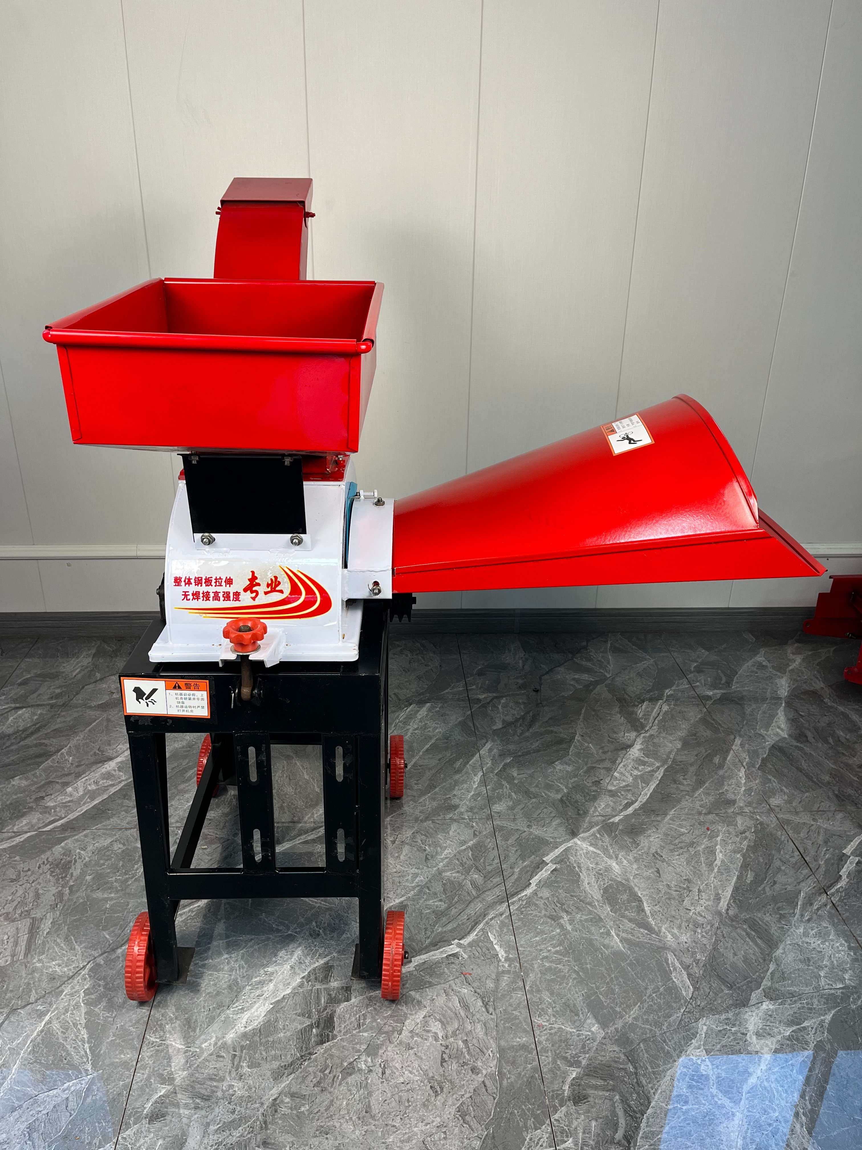 Farm livestock feed hammer mill grinding machine maize corn grain milling machine straw chopper crusher machine 1 ton/h