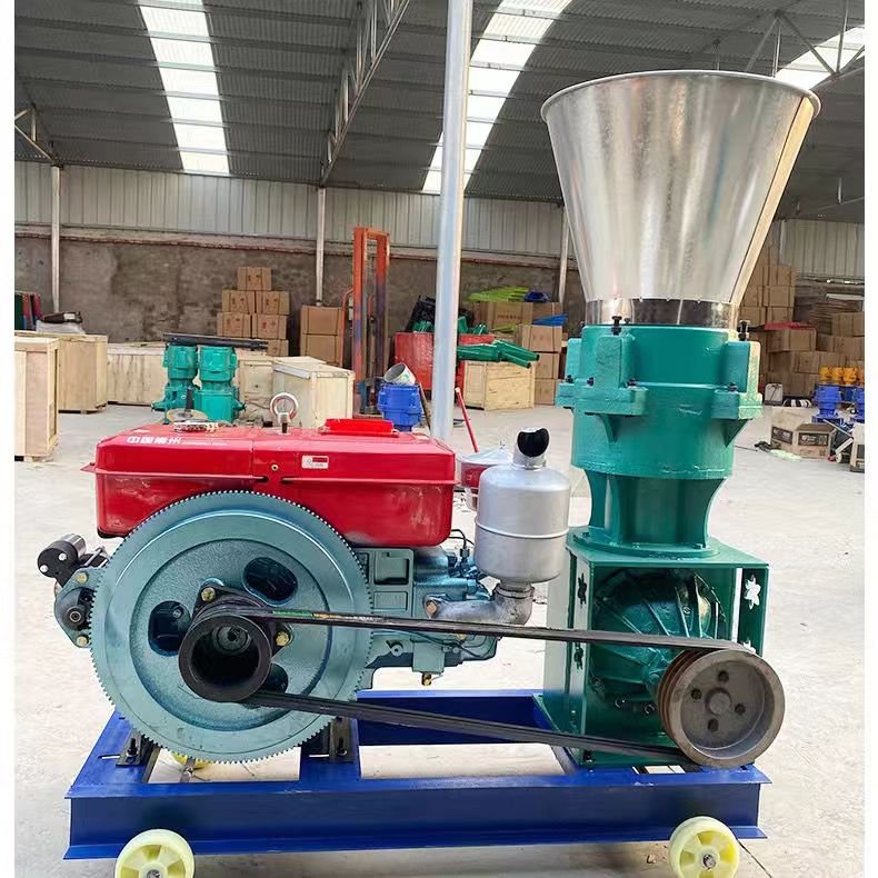 Animal Feed Pellet Making Processing Machine Diesel Engine for Home Use Farm Chicken Fish Pig Goat Cattle Core Component Motor