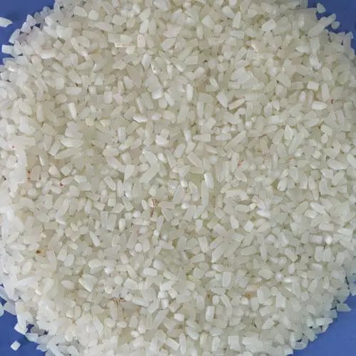 Hot sale factory price 100% Broken whole kernels white rice for animal feed in good price from indian Supplier